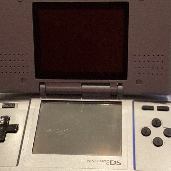 Nintendo DS Original Console Silver Handheld & Battery Charger Vintage Gaming - Picture 5 of 16